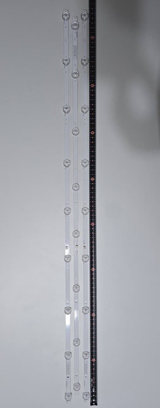 Комплект светодиодной подсветки (LED-линейки) для телевизоров 43" (3V, 9+8+9 LED, длина 85.5 см)