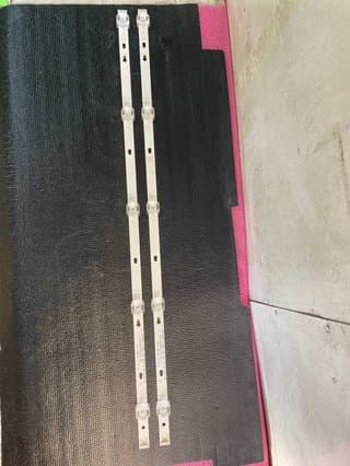 Комплект светодиодной подсветки (LED-линейки) для телевизоров Yasin 32" (3V, 5 LED, малые линзы, длина 55 см)