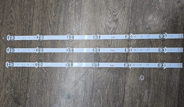 Комплект светодиодной подсветки (LED-линейки) для телевизоров LG 32" (6V, 6 LED, большие хрустальные линзы, Lumi)