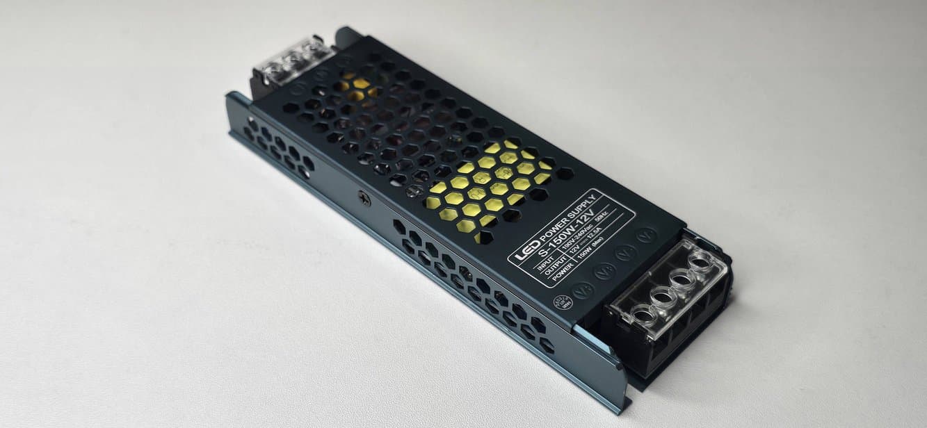 Ультратонкий блок питания LED Slim 12В 150Вт (S-150W-12V)   